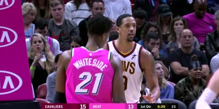  阿德巴约双20，热火主场击退公牛  